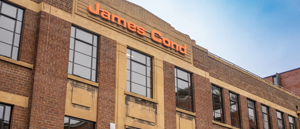A detailed contract to restore an iconic Art Deco building in the heart of Birmingham’s Jewellery Quarter  has included the restoration and upgrading of 222 steel windows...

brickwork-bulletin.co.uk/post/swa-membe…

( <a href="/SWA_info/">SWA</a> )

#SteelWindows #Renovation #Building #Construction #Architecture