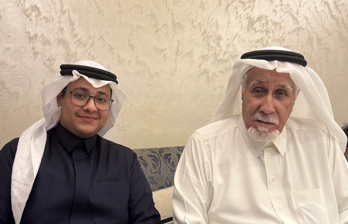 مروان الغامدي 🦅 (@marwan_psy) on Twitter photo سعدت بتلبية دعوة كريمة من صديقي حمد الطاسان <a href="/OP5fa/">حمد بن نايف الطاسان 🎙️🇸🇦</a> لوجبة الإفطار في شهر رمضان المبارك، كما سررت بلقاء جده الشيخ عبدالعزيز الهزاع، ابن الشيخ سليمان الهزاع وكيل إمارة الباحة سابقًا في عهد الأمير عبدالرحمن بن أحمد السديري. سعدت بتلبية دعوة كريمة من صديقي حمد الطاسان <a href="/OP5fa/">حمد بن نايف الطاسان 🎙️🇸🇦</a> لوجبة الإفطار في شهر رمضان المبارك، كما سررت بلقاء جده الشيخ عبدالعزيز الهزاع، ابن الشيخ سليمان الهزاع وكيل إمارة الباحة سابقًا في عهد الأمير عبدالرحمن بن أحمد السديري.