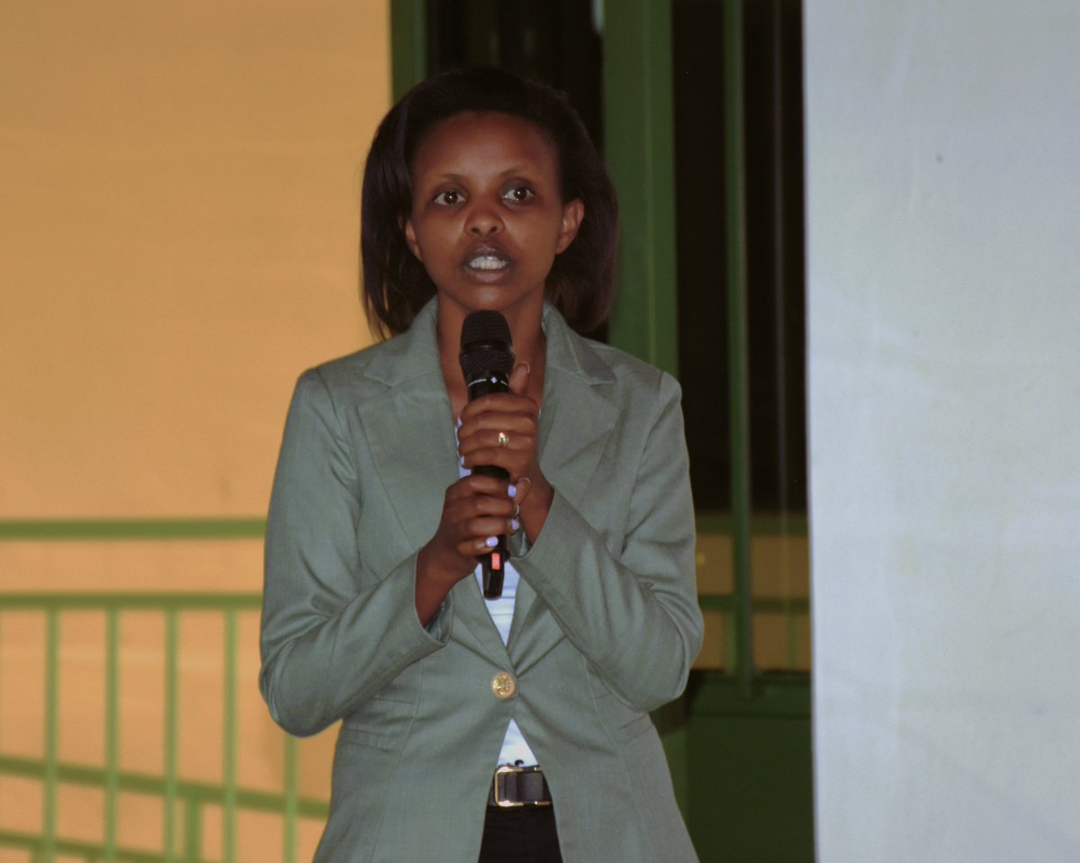 Inama isanzwe y’Inama Njyanama y'Akarere yabaye none, yemeje Madamu NARANGWE Celestine Liliane ku mwanya yatsindiye w’Umunyamabanga Nshingwabikorwa w’Akarere. Afite impamyabumenyi y’icyiciro cya gatatu cya kaminuza (Masters in Business Administration). Tumwifurije imirimo mihire.