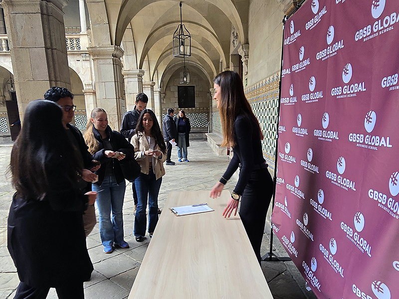 GBSBGlobal's tweet image. 🗣️ BCNTalks launched!

📸 We&apos;re bringing global economic &amp;amp; political discussions to Barcelona. First event: Ferran Costa, Andorra&apos;s UN Ambassador, joined by top experts. More to come!

#BCNTalks #Barcelona #GlobalIssues