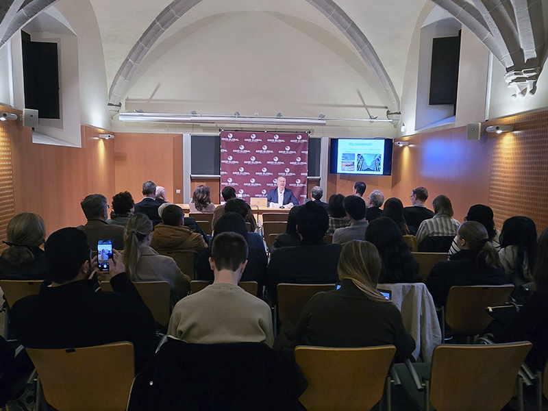 GBSBGlobal's tweet image. 🗣️ BCNTalks launched!

📸 We&apos;re bringing global economic &amp;amp; political discussions to Barcelona. First event: Ferran Costa, Andorra&apos;s UN Ambassador, joined by top experts. More to come!

#BCNTalks #Barcelona #GlobalIssues