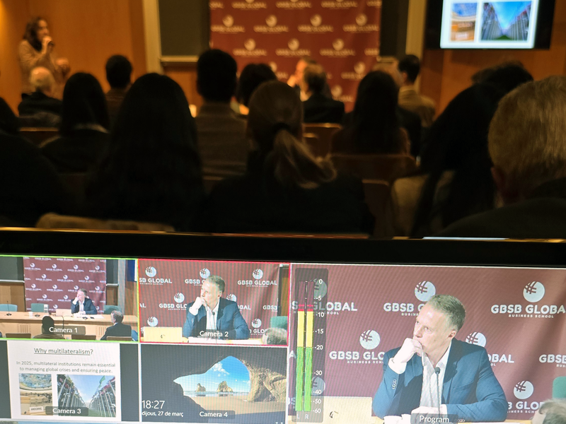 GBSBGlobal's tweet image. 🗣️ BCNTalks launched!

📸 We&apos;re bringing global economic &amp;amp; political discussions to Barcelona. First event: Ferran Costa, Andorra&apos;s UN Ambassador, joined by top experts. More to come!

#BCNTalks #Barcelona #GlobalIssues