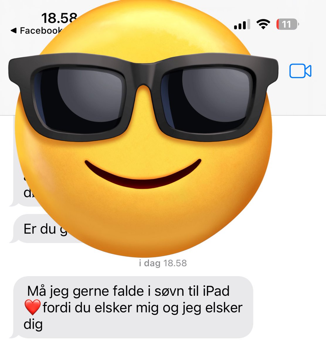 Min datter håber på en dag at få et “ja”. Jeg synes hendes fedterøvs-game holder 100%.