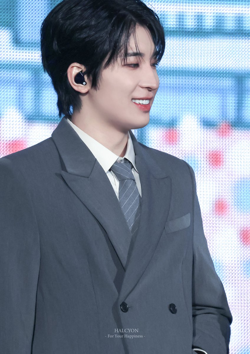 평온. tweet media