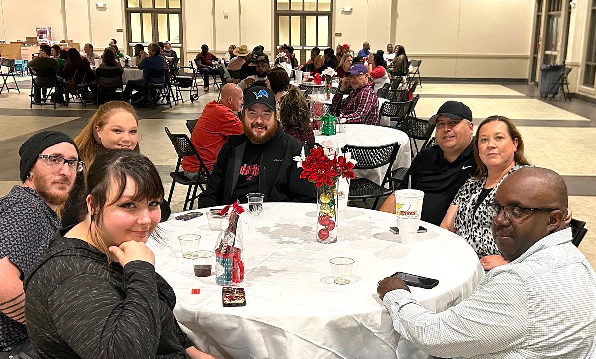 wvco's tweet image. Throwback Thursday!
Over the holiday season, site 15 and site 37 came together for some festive fun. It was a great time had by all - filled with food, fun, and laughter.
#WVCO #engineeredsolutions #performancesolutions #innovation #integrity #manufacturing
