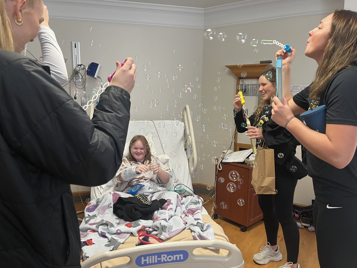 Wichita State Volleyball tweet media