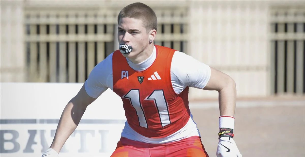 Shotgun Spratling (@shotgunspr) on Twitter photo Highly coveted safety Gavin Day talks about building connection at #USC after visit for spring practice earlier this week.
<a href="/BlairAngulo/">Blair Angulo</a> with the story:
247sports.com/college/usc/ar… Highly coveted safety Gavin Day talks about building connection at #USC after visit for spring practice earlier this week.
<a href="/BlairAngulo/">Blair Angulo</a> with the story:
247sports.com/college/usc/ar…