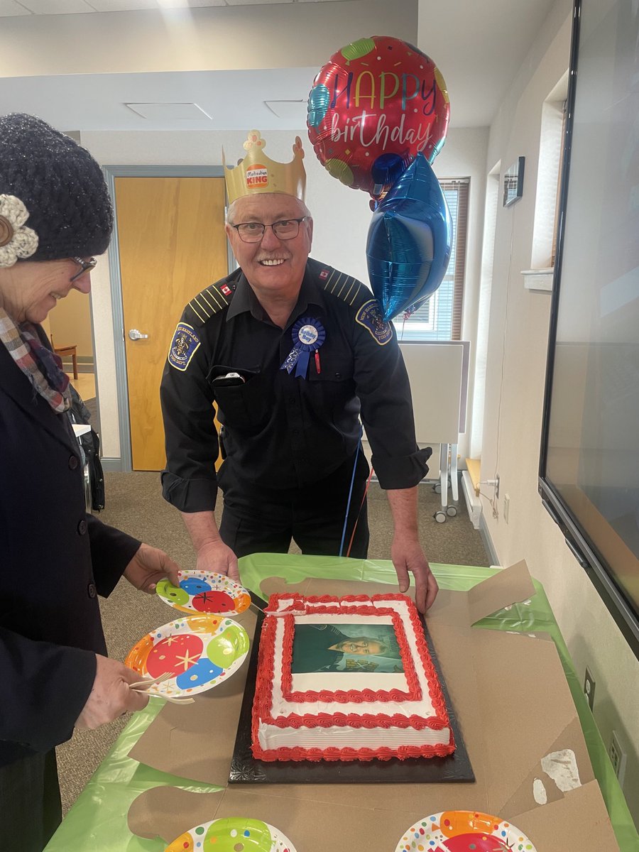 Wishing ⁦<a href="/VLGNewMaryland/">VillageOfNewMaryland</a>⁩ Fire Chief Harry Farrell a wonderful 70th birthday.  We are so fortunate to have Harry as part of our team.  Please join us in wishing Harry a great day! ⁦<a href="/MunicipalNB/">UMNB</a>⁩ ⁦<a href="/CityFredFire/">Fredericton Fire 🇨🇦</a>⁩ ⁦<a href="/OromoctoFD/">Oromocto Fire Dept</a>⁩
