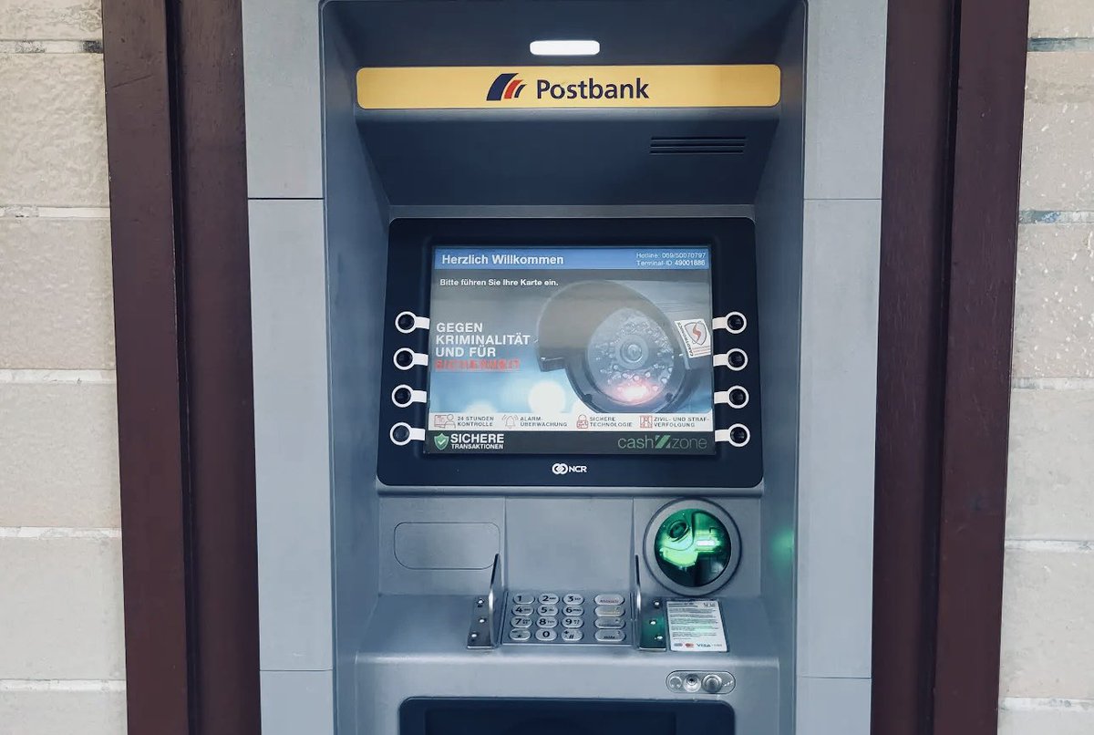 JoachimHesse's tweet photo. Vorsicht! Habe am „@postbank“-#Geldautomaten Bares abgehoben. Bemerke nun, dass mir dafür €5,99 Gebühren von einer Firma namens #Cardpoint berechnet wurden. Beim Abheben gab es afaik keinen Hinweis auf diese Gebühr. 🤮 So etwas sollte nicht legal sein. Unseriös, miese Nummer! https://t.co/4ItFi24f79