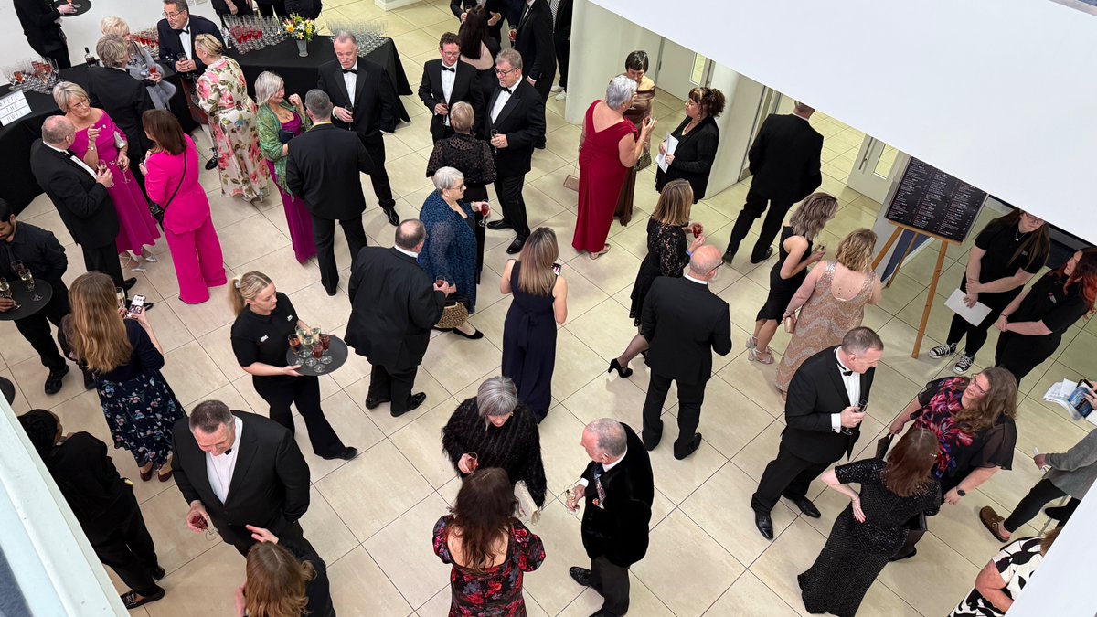 WalesTAwards's tweet photo. Connections made, ideas shared. The tourism industry's finest gather before the main event. Networking at its best! 🤝

@VisitWalesBiz @NWTBiz @midwalestourism 

#TourismAwardsforWales #WalesTourismAwards #Awards #NTAWales25 https://t.co/nCoc1Z68sB