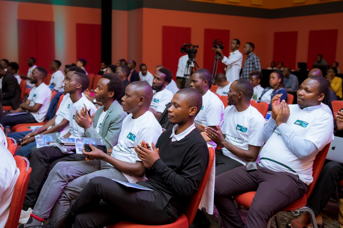 rwictchamber's tweet image. The #DigitalTalentProgram has been officially launched to mark a public-private commitment of cultivating a digitally adept workforce capable of navigating the evolving job market in Rwanda and beyond. The #DTP launch is part of the government&apos;s initiative @1MRwandanCoders…