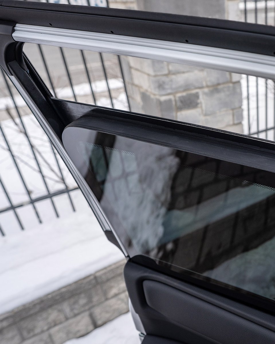 inkasvehicles's tweet photo. The INKAS® Armored Toyota Land Cruiser 250—hybrid efficiency, ballistic protection, and ultimate power for off-roading!

#INKASArmored #LandCruiser250 #ArmoredSUV #BulletproofVehicles #SecurityWithoutBorders #HybridProtection https://t.co/2pcIXZT5hP