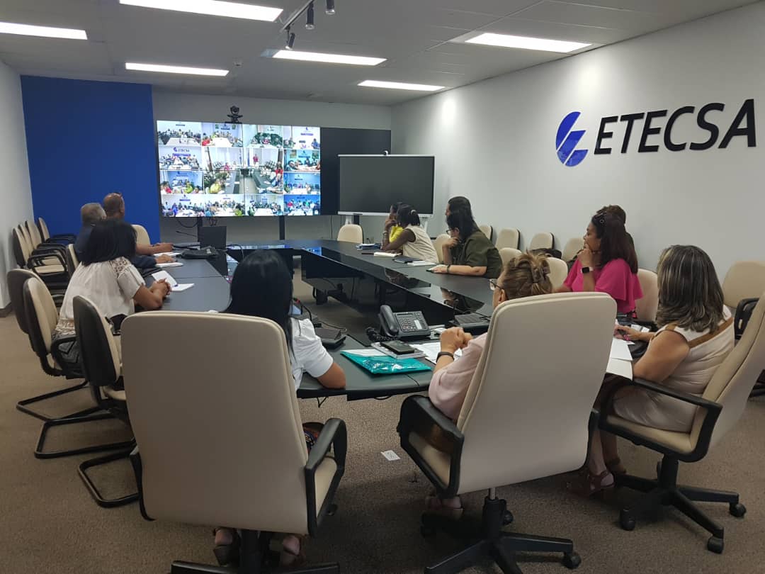 Elecciones_Cuba's tweet photo. #AHORA por videoconferencia el #CENCuba 🇨🇺 analiza el control al Registro de Electores y el cumplimiento de la Resolución Conjunta. 
Se aborda un tema medular que incide en el mejor desarrollo de los procesos electorales que se realizan en la actualidad. 
#JuntosPorLaDemocracia https://t.co/U5NsPm7TVN
