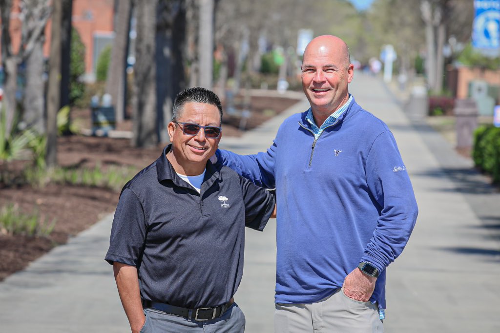 CRLutzkeGolf's tweet image. Thank you @PalmettoGCSA and @huntoonjmsc  at HGTC for letting us spend some time with you yesterday. We’re always grateful for the chance to share what we do &amp;amp; connect with the folks who make this industry great. 

We will stick to design and construction, not public speaking.