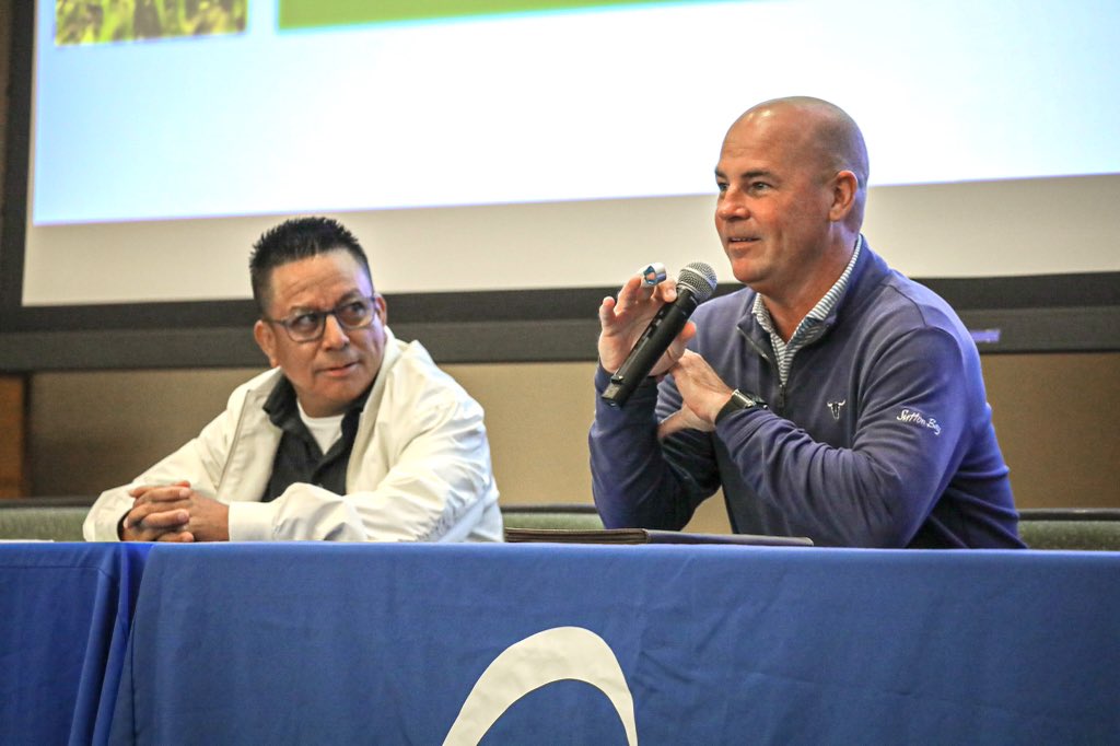 CRLutzkeGolf's tweet image. Thank you @PalmettoGCSA and @huntoonjmsc  at HGTC for letting us spend some time with you yesterday. We’re always grateful for the chance to share what we do &amp;amp; connect with the folks who make this industry great. 

We will stick to design and construction, not public speaking.