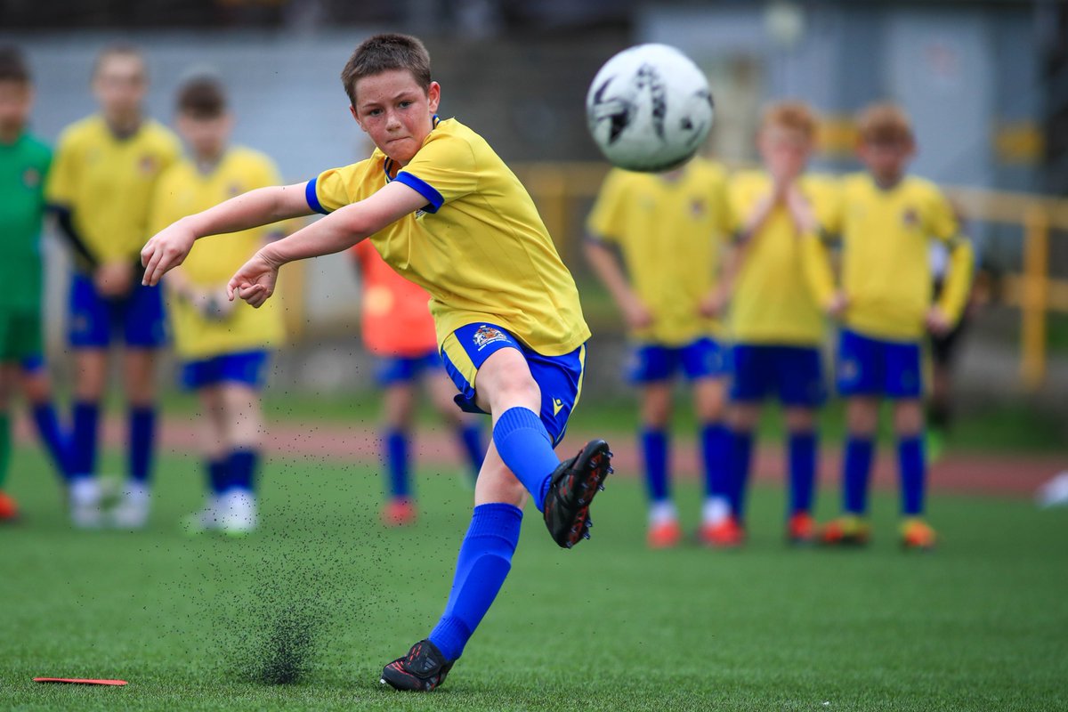 A quick ‘Thank you’ to <a href="/BarryTownUnited/">Barry Town United</a> for inviting me to photograph their ‘RIM Motors’ Foundation Phase Festival at <a href="/JennerPark3G/">Jenner Park</a>.