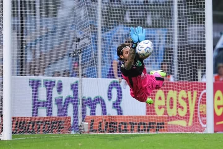Borgogno al rescate de #SanMartinSJ. 
Este fue nuestro título de ayer, tras la sufrida clasificación del equipo ante el lobo jujeños. Hoy estoy más convencido que nunca porque Matias es la figura indiscutible del equipo hace meses.