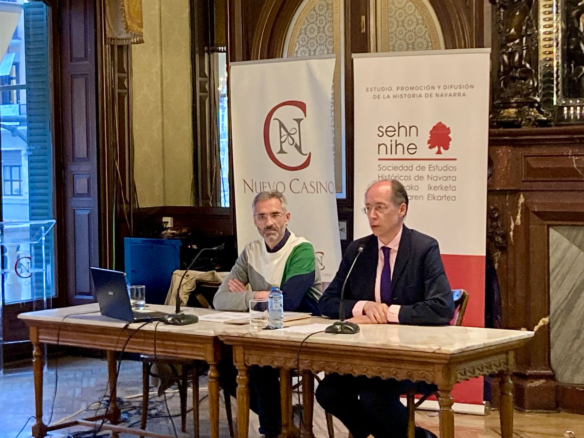 SEHNavarra's tweet image. Hoy estamos en el @Nuevo_Casino con Fernando Serrano Larráyoz, de la @UAHes, para la primera de nuestras actividades en el marco del 600 aniversario de la muerte de Carlos III el Noble.
¿Cómo era la gastronomía en el siglo XV? 👇👨🍳