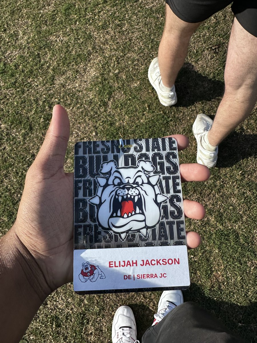 elijahjackson50's tweet photo. Had a great visit at Fresno State. Big thanks to @CoachKHensley @CoachGigli @Jaden_Diamond2 for the invite!!! Be back soon!!
@dlinevids1 @CoachBMusgrave @Coach_Aidan @FresnoStateFB @Coach_Entz @Coach_JDavis @CoachAdamBreske https://t.co/k1ov9jIuKO