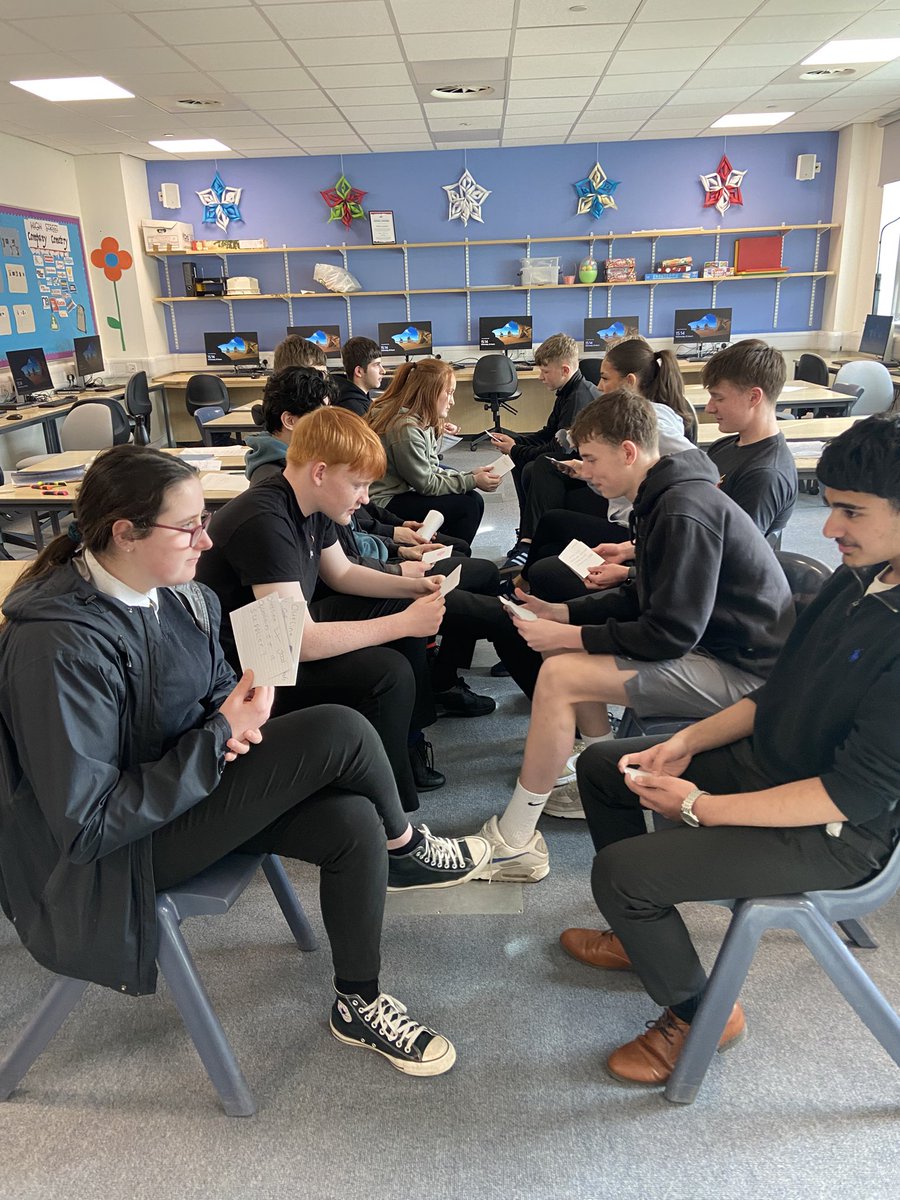 Miss Mackay tweet media