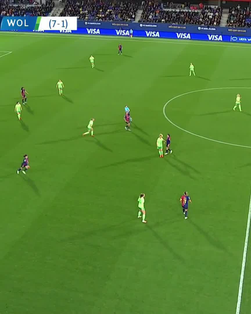 💥 Alexia and Pina are devastating, as Barça go 4-0 up!Watch the game live on DAZN and join the DAZN FanZone ▶️  #UWCL