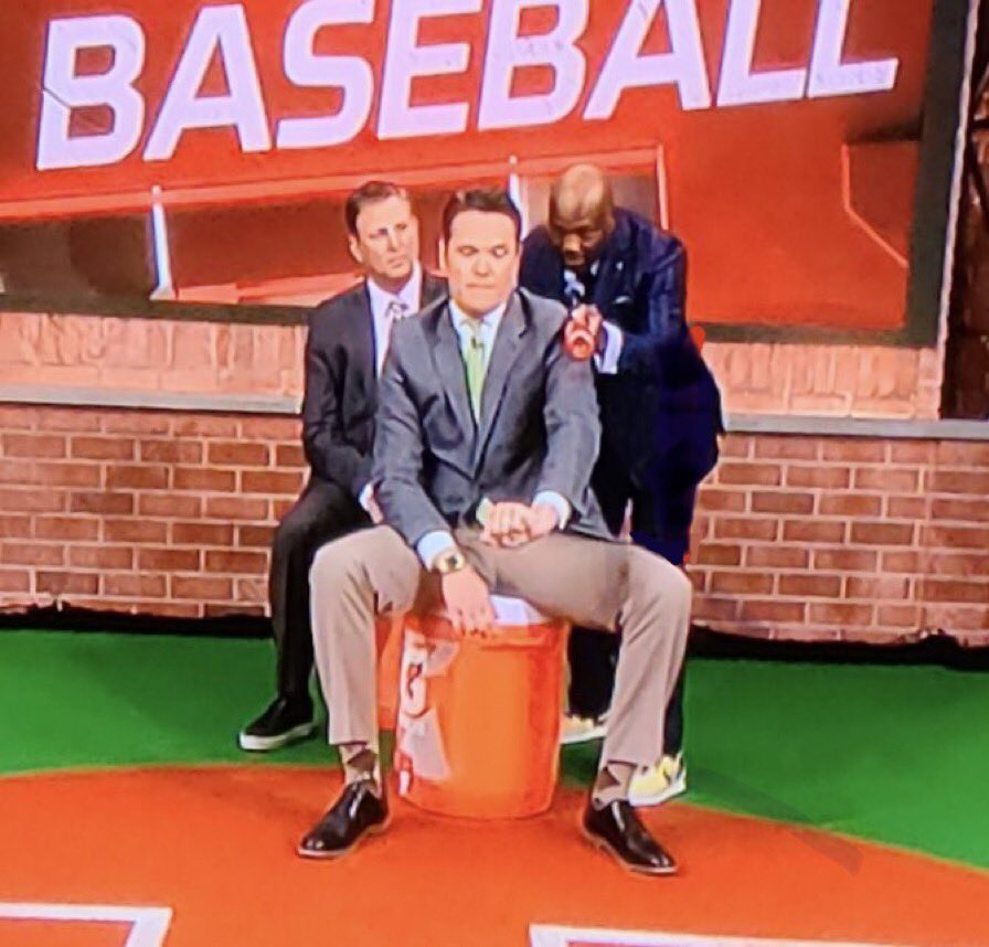 T_B0NE3's tweet photo. Cheers to 2025! Play Ball! @Plesac19 #gocubsgo #mlbnetwork https://t.co/AiR1UJe16P