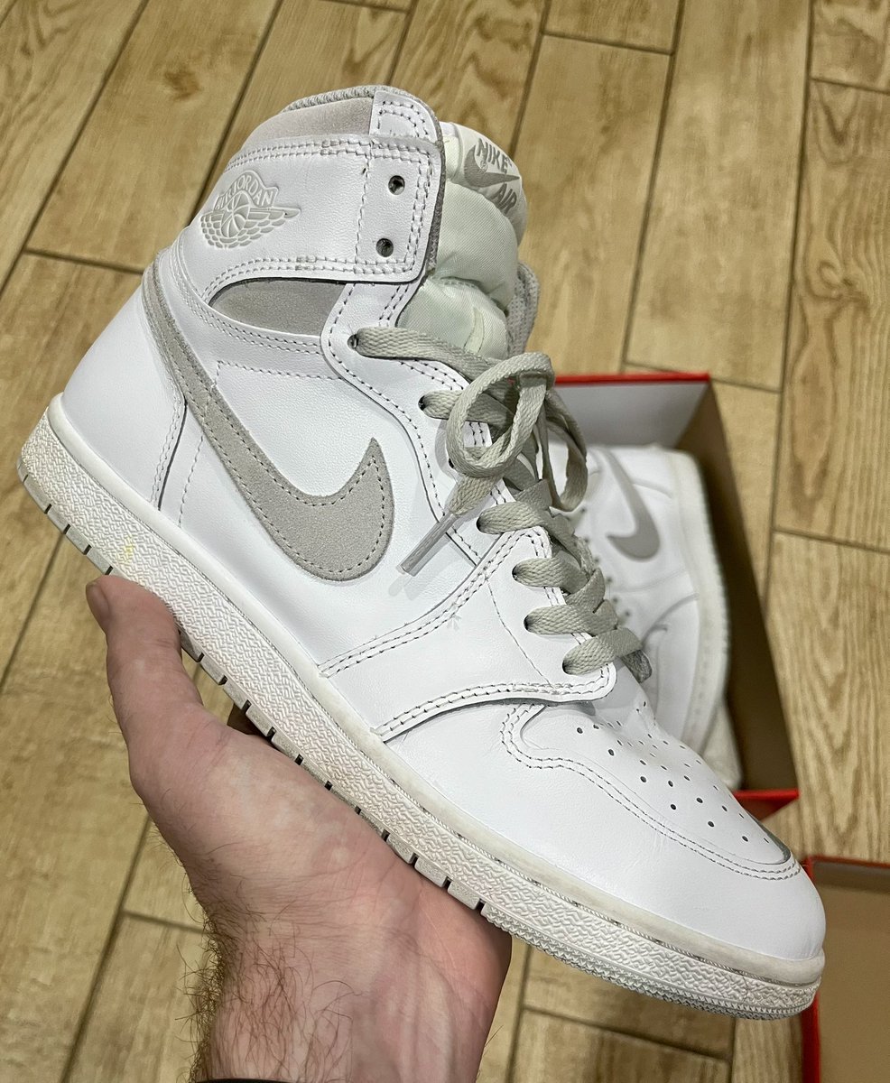 I’ve got a need to buy an extra shoe in April, so anyone interested in some 85s?

Size 11 - OG box and laces
$150 shipped