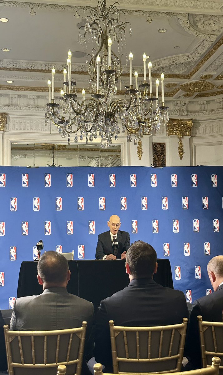 ByTimBooth's tweet image. Good afternoon from New York and the NBA Board of Governors meeting where Commissioner Adam Silver says there’s no new developments on expansion. 

Also spoke highly of Seattle again while noting there still is no timeline for the process.