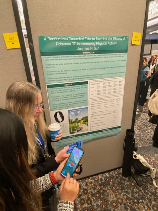 yueliao's tweet image. Catching Pokémon with @Grace_E_Brannon at the pokémon poster! #SBM2025 #catchemall 💯