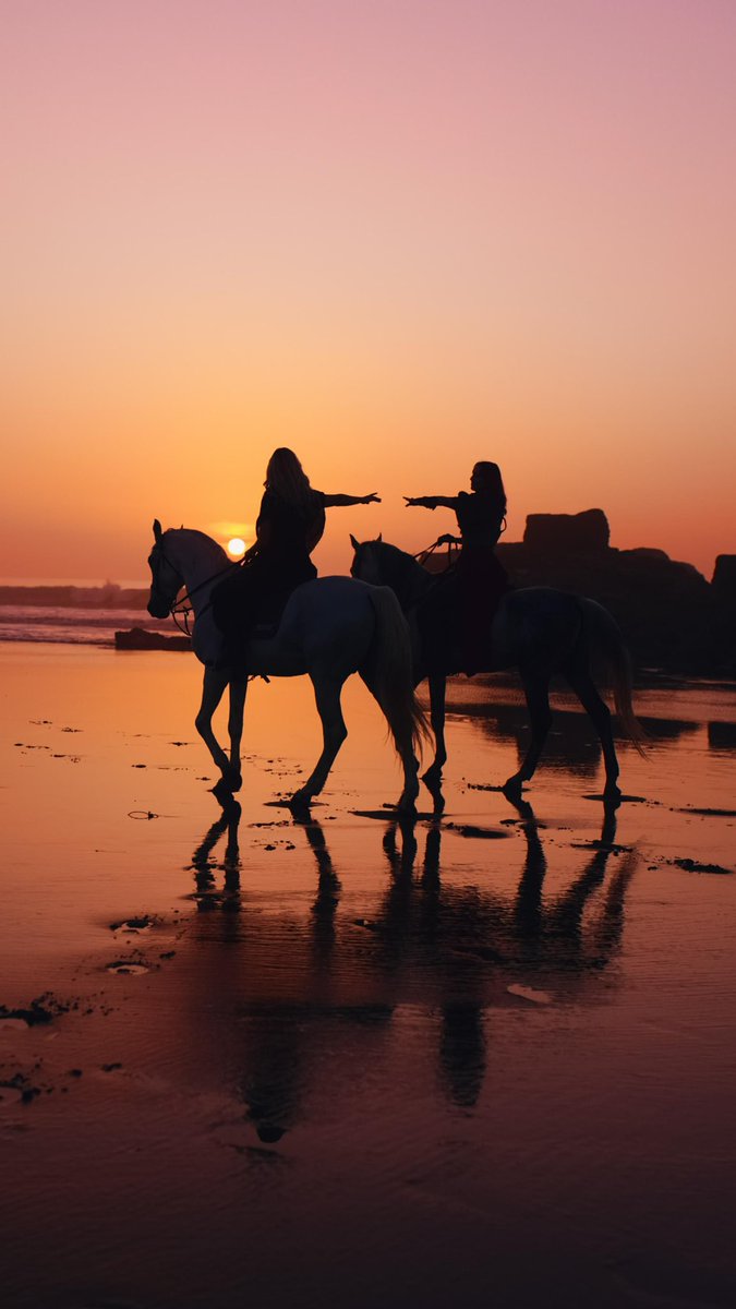 Genuinely over the moon with the way things are headed in my life at the moment but it does mean I am online  less!
My new business, running fantasy content holidays, sold out SIX days after launch.
The socials are absolutely POPPING &amp; I am travelling so much.
Beyond grateful.