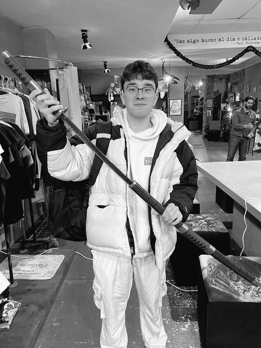 Carlos Cabal, un hombre de 42 años, desapareció sin dejar rastro el pasado 15 de marzo en la ciudad de Monterrey Nuevo León. Sus familiares y amigos han iniciado una intensa búsqueda, desesperados por obtener cualquier pista sobre su paradero. 

#CarlosCabalDesaparecido #Ayúdanos