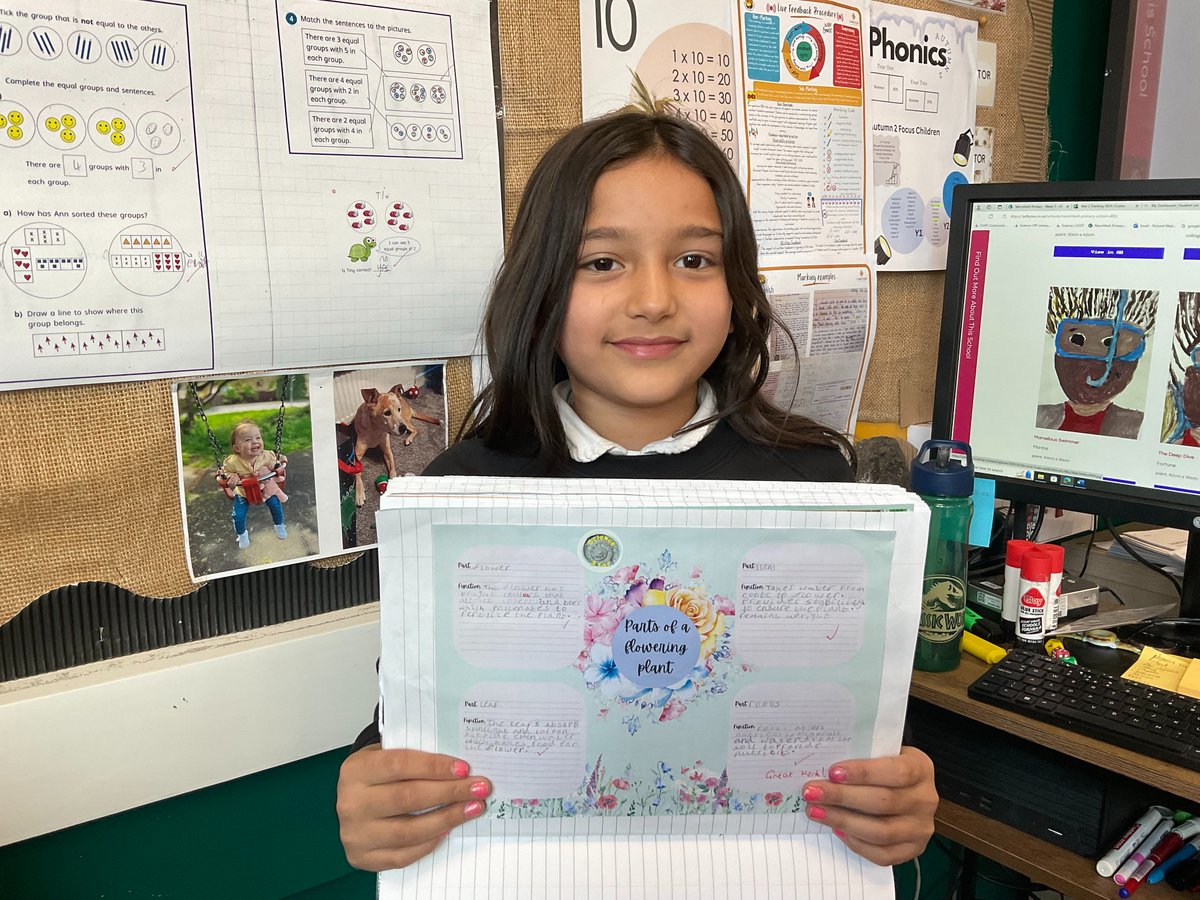 MarshfieldPS's tweet image. Very impressed with Amelia's work on the parts of a flowering plant today. She could name all the parts, explain their function and what would happen to the plant if the roots stopped working. Well done, Amelia. #MPSScience #Excellence