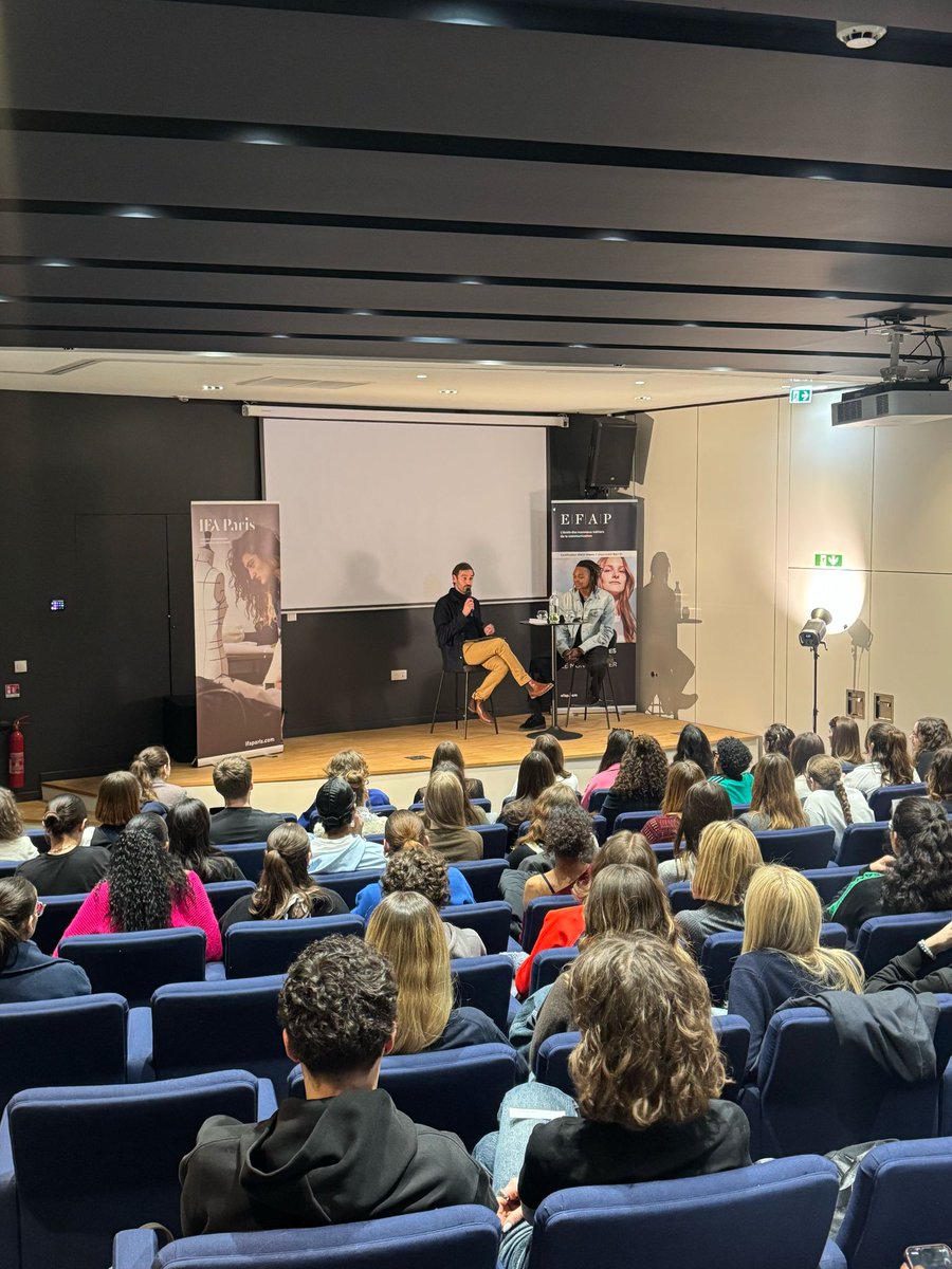 PierreSDZ's tweet image. 🤺 Présentation Masterclass Enzo Lefort : champion d'escrime, photographe, auteur, mannequin. 

💡Un échange inspirant pour les étudiants @EFAP_

🙏 Merci @Enzo_Lefort

#escrime #sport #photographie #mode #efap #masterclass