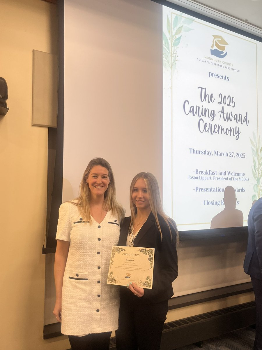 It was an honor to recognize Grace today for all she does for our community. Her future is bright! 🎉💡