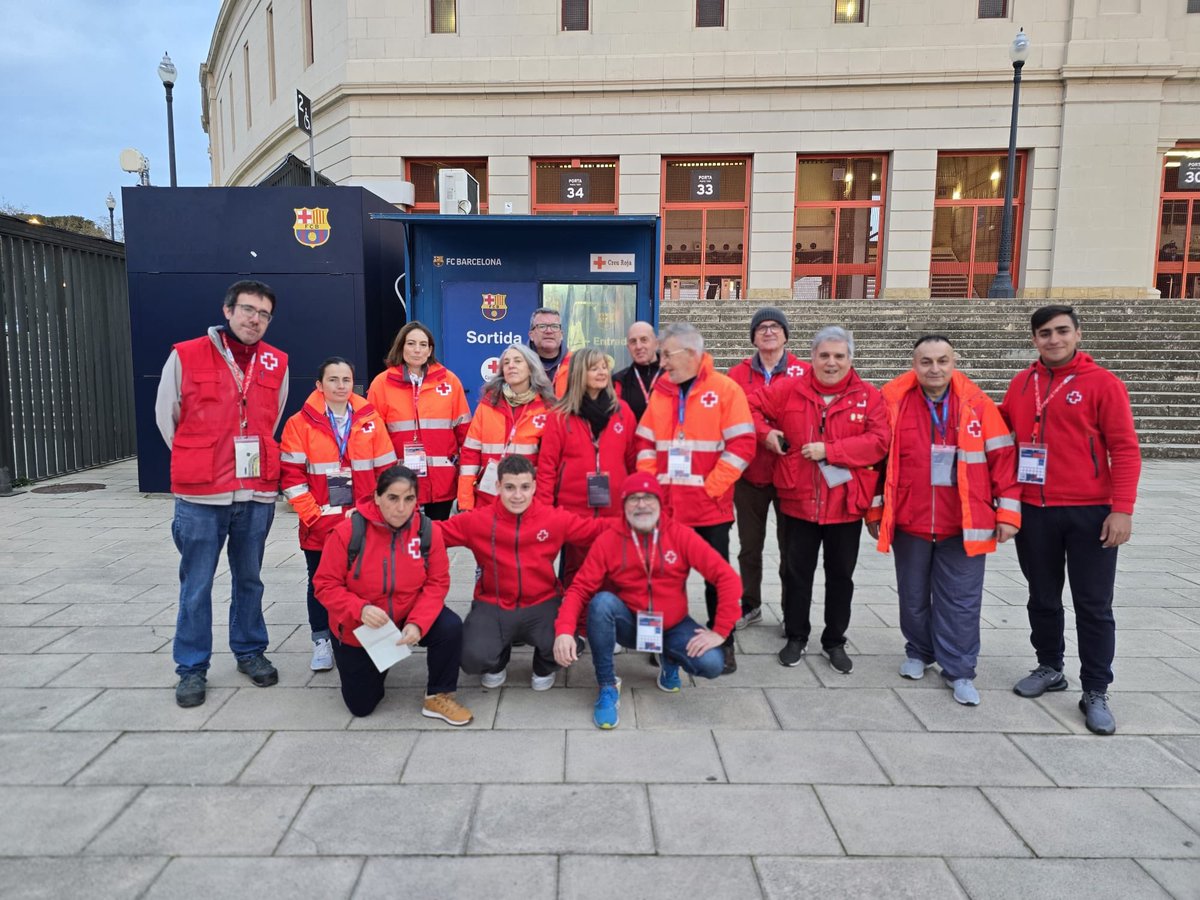 Avui, sí avui, tenim futbol a l’estadi olímpic de Montjuïc on el <a href="/FCBarcelona/">FC Barcelona</a> rebrà en uns minuts al <a href="/Osasuna/">C. A. OSASUNA</a> 
Com sempre, els aficionats amb mobilitat reduïda podran comptar amb el #Voluntariat de <a href="/CreuRojaCAT/">Creu Roja Catalunya</a> per a accedir als seus seients i tornar al finalitzar el partit