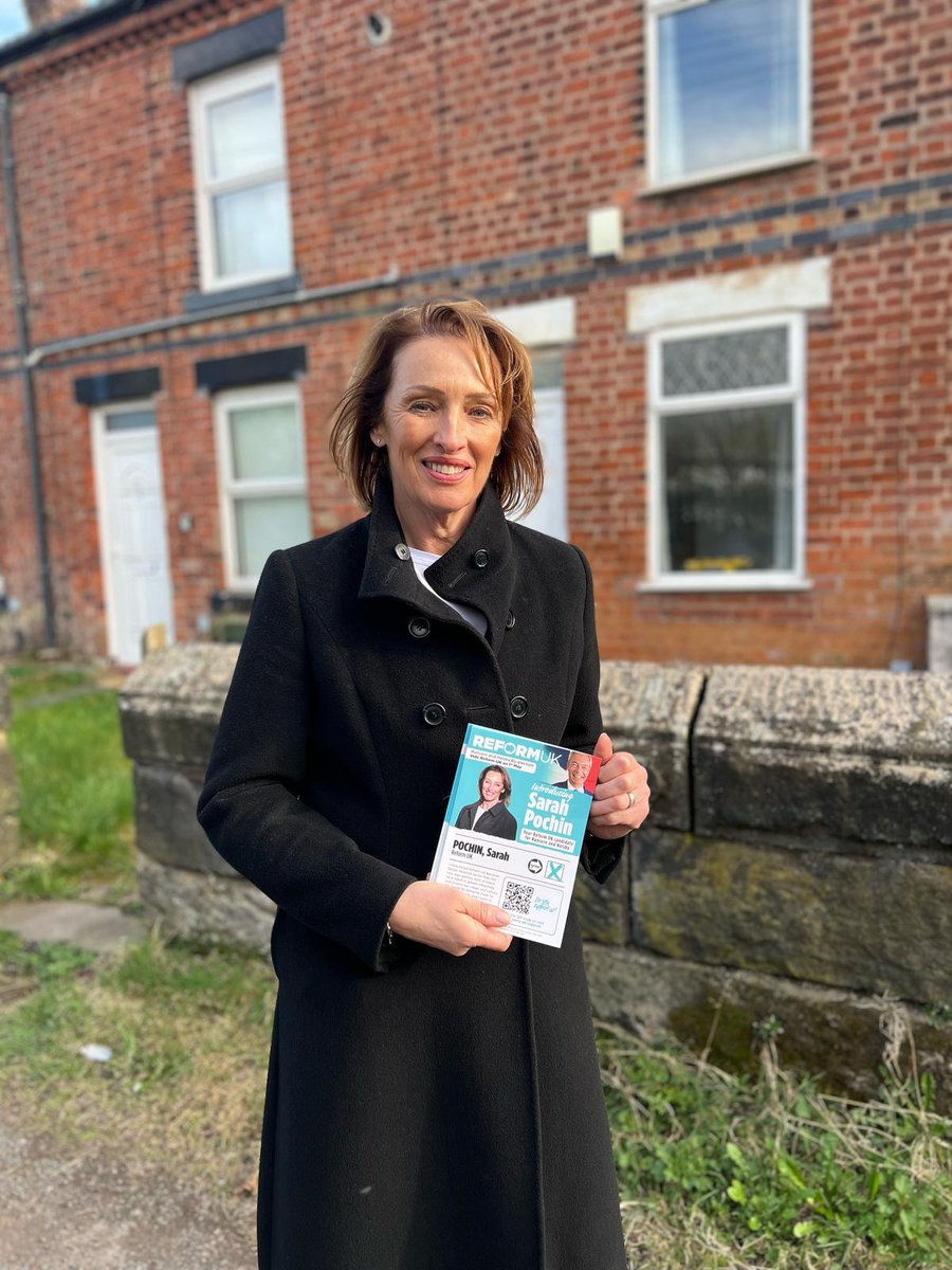 SarahForRuncorn's tweet photo. Great to be out on the doorstep today speaking with residents about their concerns.

There is such enthusiasm for our positive vision for Runcorn and Helsby.

Vote Reform UK on May 1st! https://t.co/zJt8YvST1I