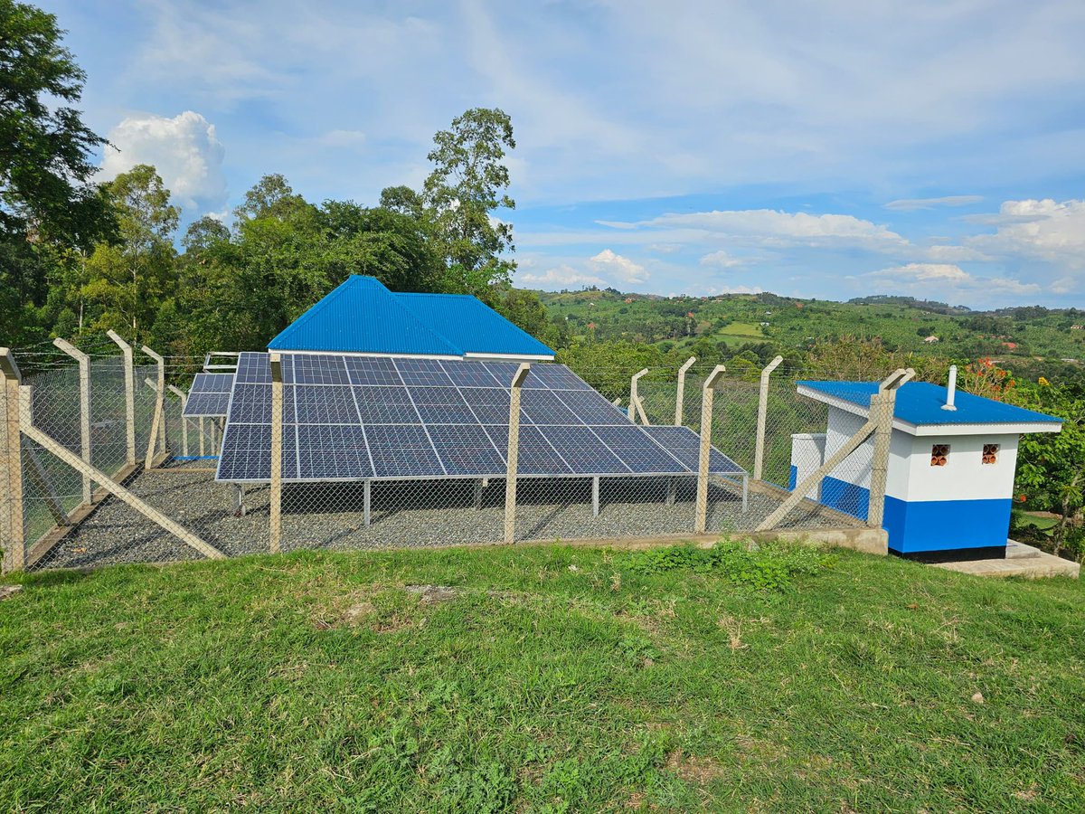 MINISTRY OF WATER AND ENVIRONMENT πΊπ¬ (@min_waterug) on Twitter photo #MWEworks: <a href="/min_waterUg/">MINISTRY OF WATER AND ENVIRONMENT πΊπ¬</a> officially handed over Kaina Solar Powered Irrigation Scheme to the community in Njarayabaana Village, Rwimi Subcounty, Bunyangabu District.
The handover ceremony was officiated by the Minister of State for Gender & Culture in <a href="/Mglsd_UG/">Ministry of Gender, Labour and Social Development</a>; Hon. <a href="/HonRegis/">Peace Regis Mutuuzo</a>. #MWEworks: <a href="/min_waterUg/">MINISTRY OF WATER AND ENVIRONMENT πΊπ¬</a> officially handed over Kaina Solar Powered Irrigation Scheme to the community in Njarayabaana Village, Rwimi Subcounty, Bunyangabu District.
The handover ceremony was officiated by the Minister of State for Gender & Culture in <a href="/Mglsd_UG/">Ministry of Gender, Labour and Social Development</a>; Hon. <a href="/HonRegis/">Peace Regis Mutuuzo</a>.