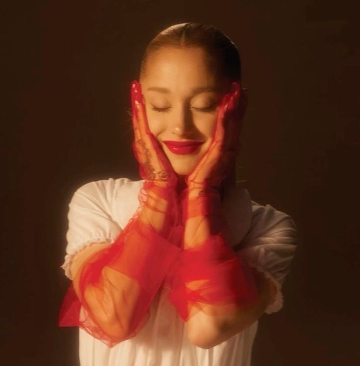 iagoxbuteraa's tweet image. 30 years                                      60 years