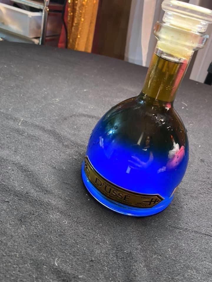 jarvistwts's tweet image. what you doing after you drink this?