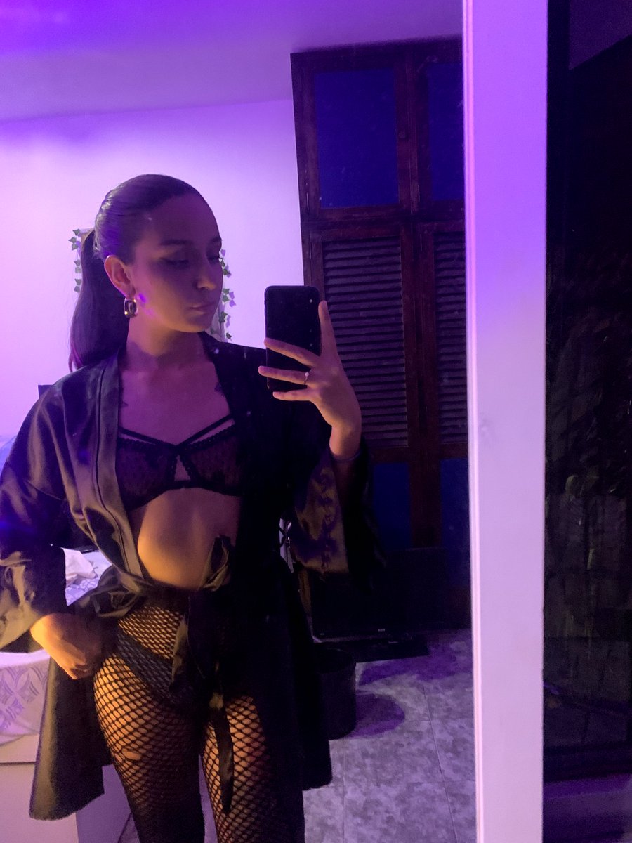 Content from domme_juliet
