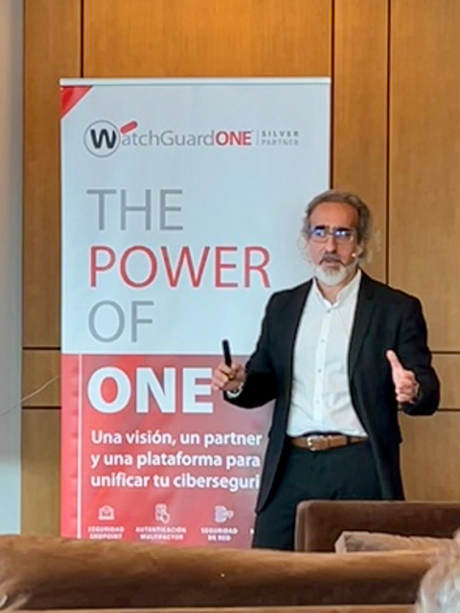 📣 Un autentico lujo compartir la jornada de #ciberseguridad "¿Cómo impacta un #ciberataque en tu #negocio? medidas #preventivas y #reactivas" con mi compañera y mi referente en #derechodigital <a href="/lolacarranzas/">Lola Carranza</a>!! Muchas gracias <a href="/camaradesevilla/">Cámara de Comercio de Sevilla</a> <a href="/WatchGuardSpain/">WatchGuard España</a> por vuestro apoyo!!