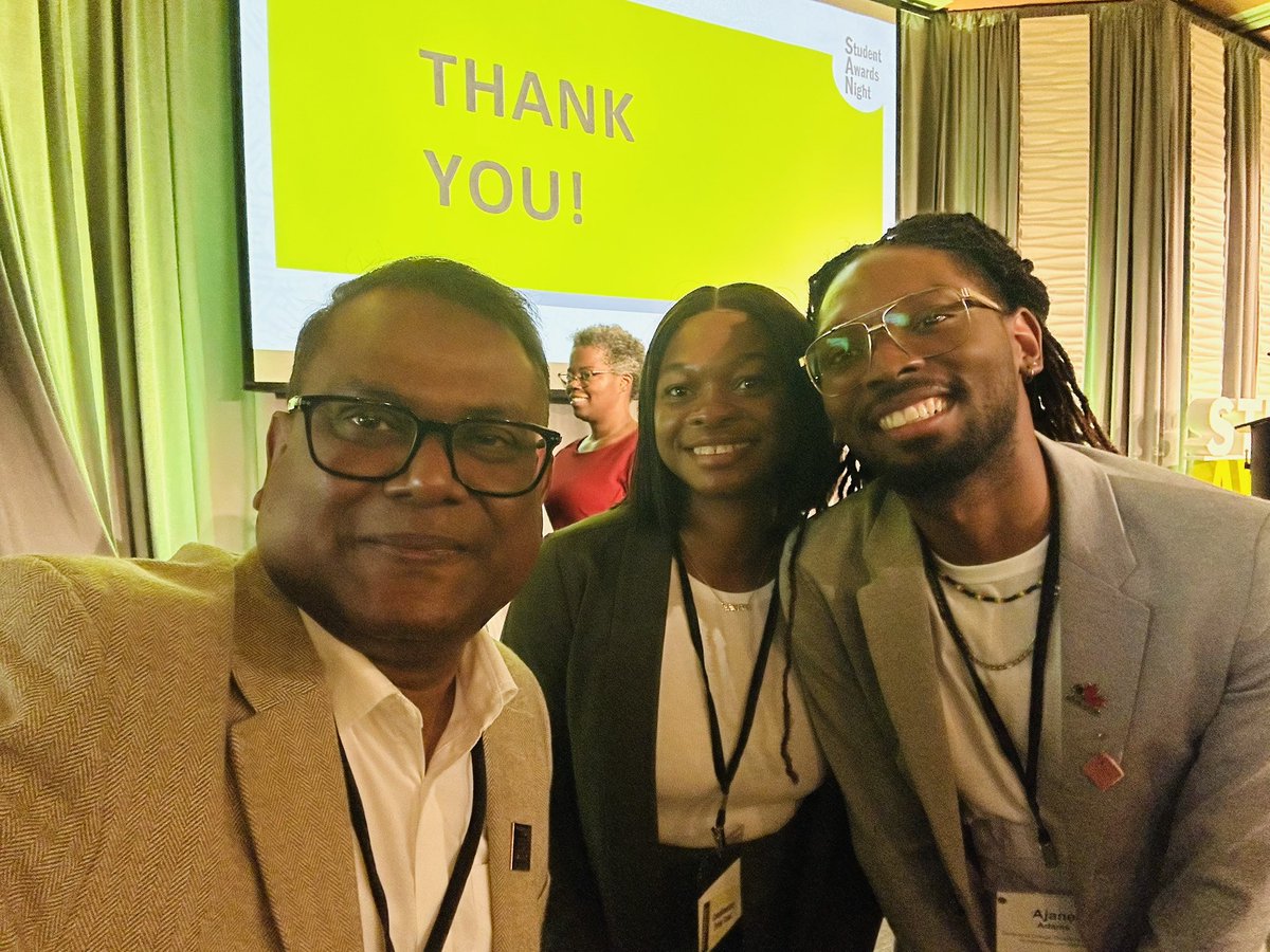 Attended the Student Award Celebration —proud to see so many of my students recognized! 

Huge thanks to:
🔹 President Dr. Stephenson at <a href="/CentennialEDU/">Centennial College</a> for visionary leadership
🔹 Dean Henry for empowering <a href="/CentennialSCHS/">SCHS 🇨🇦</a> 

Grateful to see alumni &amp; colleagues giving back.