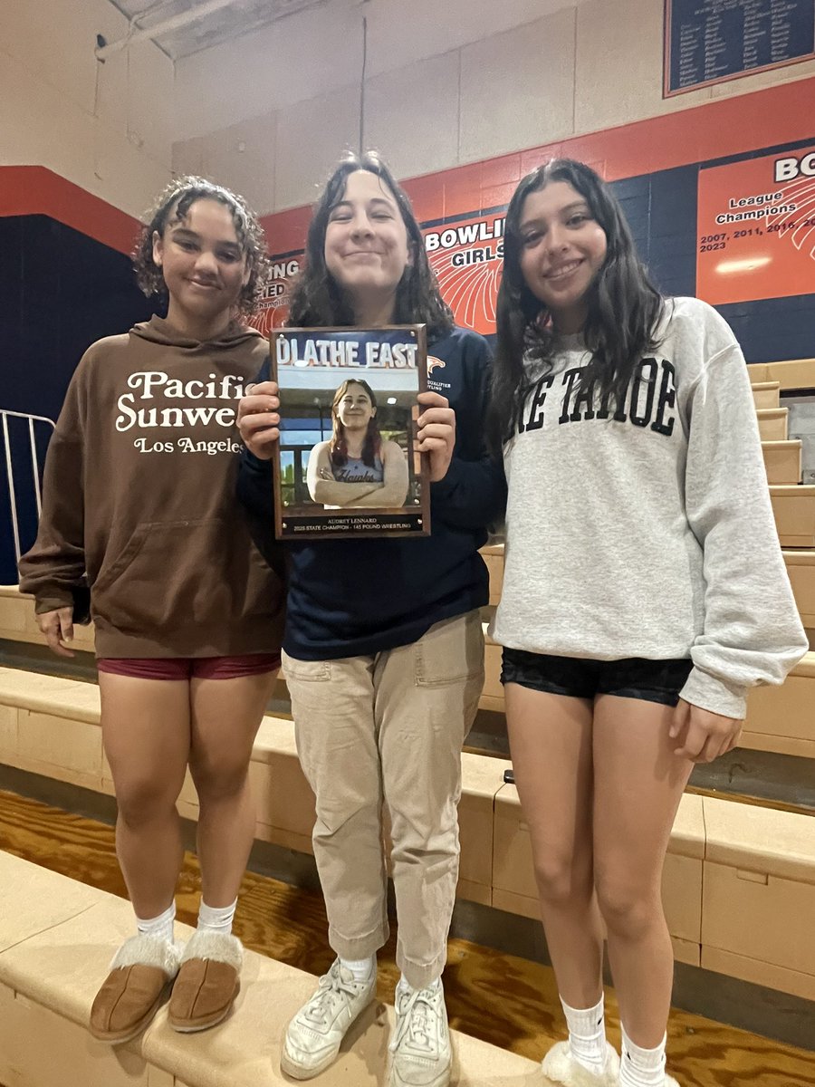 Olathe East Girls Wrestling (@coachgriff_oe) on Twitter photo Pictures with the state champ and newest member of the OE Hall of Fame <a href="/AudreyLennard/">Audrey Lennard</a> <a href="/B0owi3e/">Zoie</a> <a href="/OEastAthletics/">Olathe East Athletics</a> 🎉🎉🎉 Pictures with the state champ and newest member of the OE Hall of Fame <a href="/AudreyLennard/">Audrey Lennard</a> <a href="/B0owi3e/">Zoie</a> <a href="/OEastAthletics/">Olathe East Athletics</a> 🎉🎉🎉