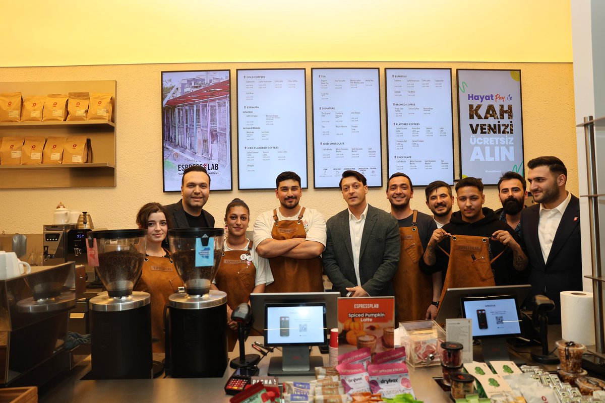 Cem Serdar tweet media