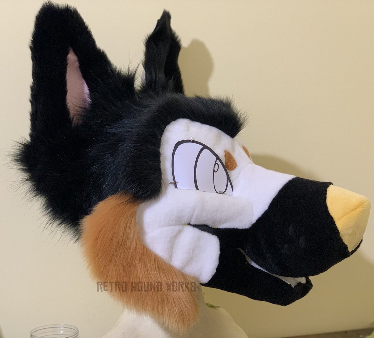 RetroHoundWorks's tweet image. Progress on this head commission so far! Love how she鈥檚 turning out. Everything is just pinned on, nothing glued yet.
I鈥檓 so thankful I鈥檓 able to work more now. Expect more pics soon!