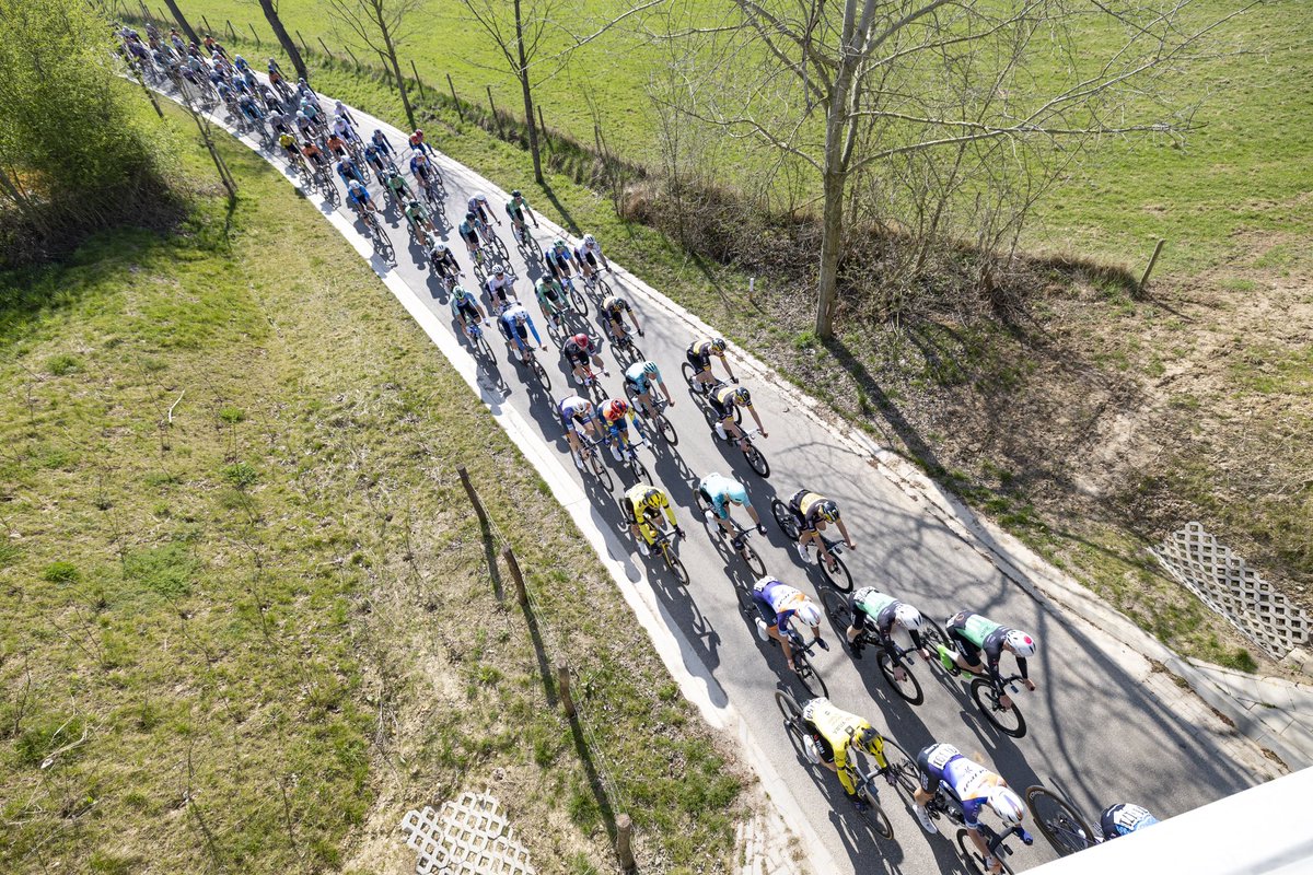 😍Reportage 𝗥𝗼𝗻𝗱𝗲 𝘃𝗮𝗻 𝗟𝗶𝗺𝗯𝘂𝗿𝗴 &amp; 𝗟𝗶𝗺𝗯𝘂𝗿𝗴 𝗖𝘆𝗰𝗹𝗶𝗻𝗴 𝗦𝗲𝗹𝗲𝗰𝘁𝗶𝗲

🖥 Verslag en uitslagen 👉 bit.ly/3DWjPVW

🎥 Reportage van <a href="/L1/">L1</a> 👉 bit.ly/3Y6lb7j

📸 <a href="/GeorgeDeswijzen/">George Deswijzen</a> 👇