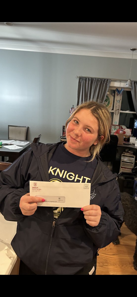 Lexi Russ (@_lexiruss) on Twitter photo Huge thank you to <a href="/BradleySoftball/">Bradley Softball</a> for the mail!! So excited to get to know the program and head out to some camps. Good luck during this season!! <a href="/CoachSWillis22/">Sarah Willis</a> Huge thank you to <a href="/BradleySoftball/">Bradley Softball</a> for the mail!! So excited to get to know the program and head out to some camps. Good luck during this season!! <a href="/CoachSWillis22/">Sarah Willis</a>