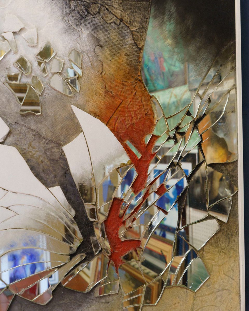 MARCIANOARTE's tweet photo. CIRO LAUTO "Felicità"
Tecnica mista con specchi su tavola 75x60 del 2019 
.
https://t.co/dWMorWxdYz 
.
#galleriadarte #marcianoarte #cirolauto #lauto #arte #artwork #napoli #art #artista #artworld #galleriadarte #napolitanart #naples #arteastratta #contemporaryart #abstractart https://t.co/8ERb28m0hx