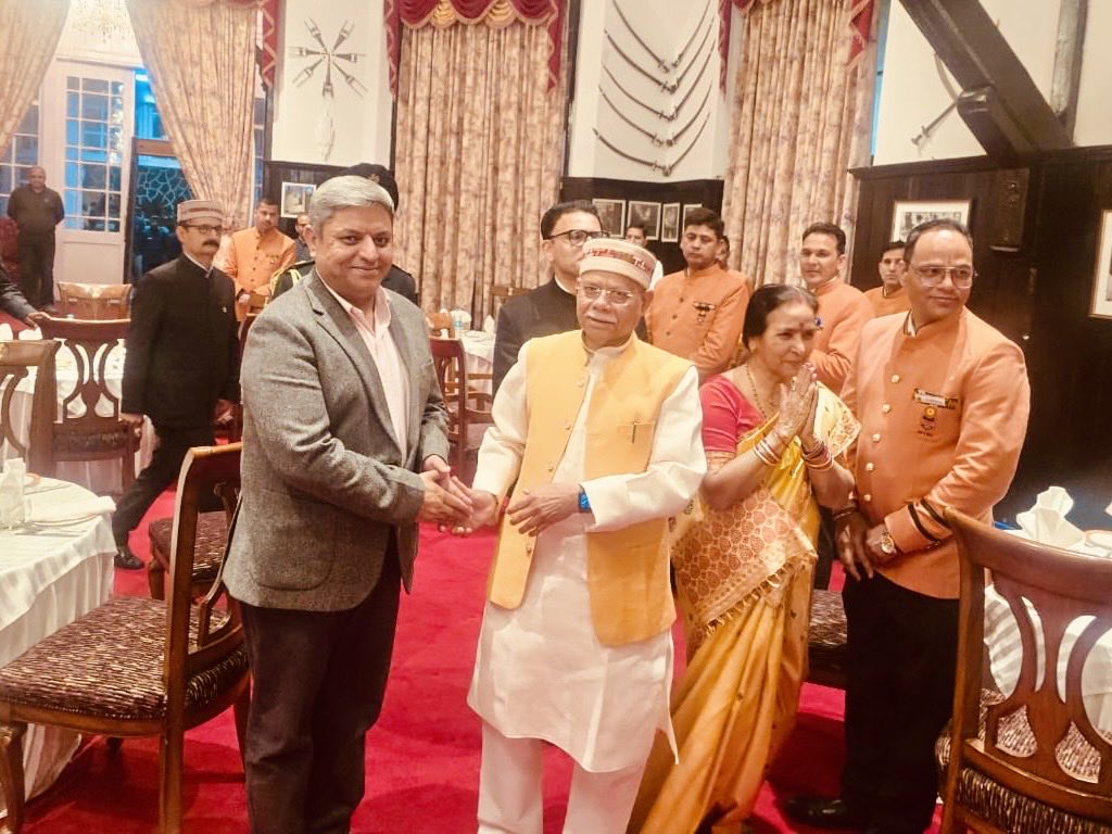NeerajChambaHP's tweet photo. आज @RajBhavanHP शिमला में महामहिम राज्यपाल श्री @ShivPShukla_Gov जी द्वारा माननीय विधायकों के सम्मान में आयोजित रात्रि भोज में शामिल हुए। https://t.co/CEmTLNaZzW