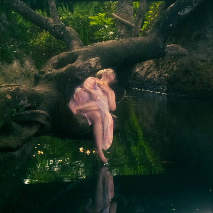 Happy RIAS Music Friday!🎉 Dive into the soothing vibes of Linying's "Swim, Swim", the title track and final single from her upcoming album. 🎶🌊 Give it a listen. 
🎧linying.ffm.to/swimswim

<a href="/linying____/">Linying</a> #swimswim #newmusic #nowplaying #riassg #riasmusicfriday